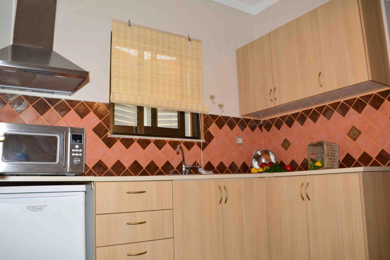Aelia Apartment