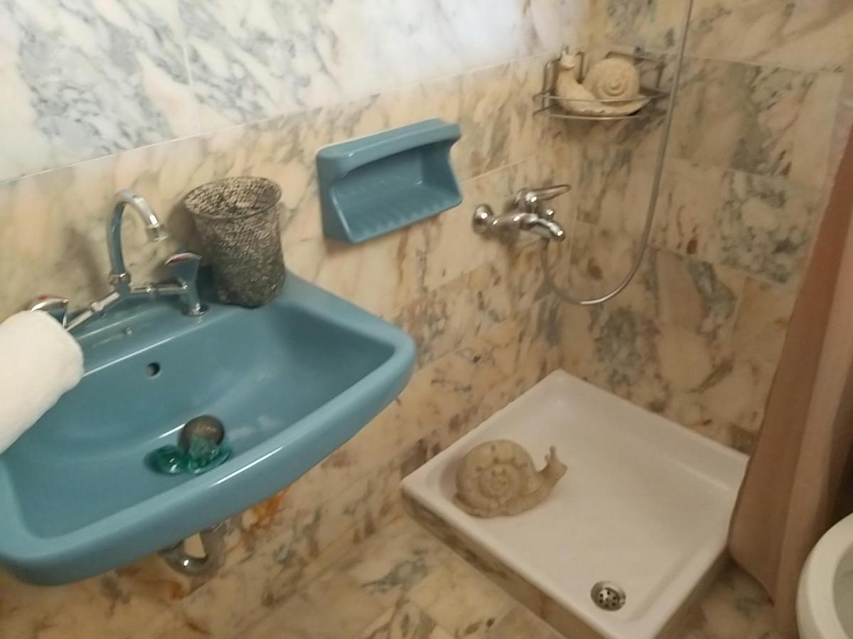 Aelia Apartment